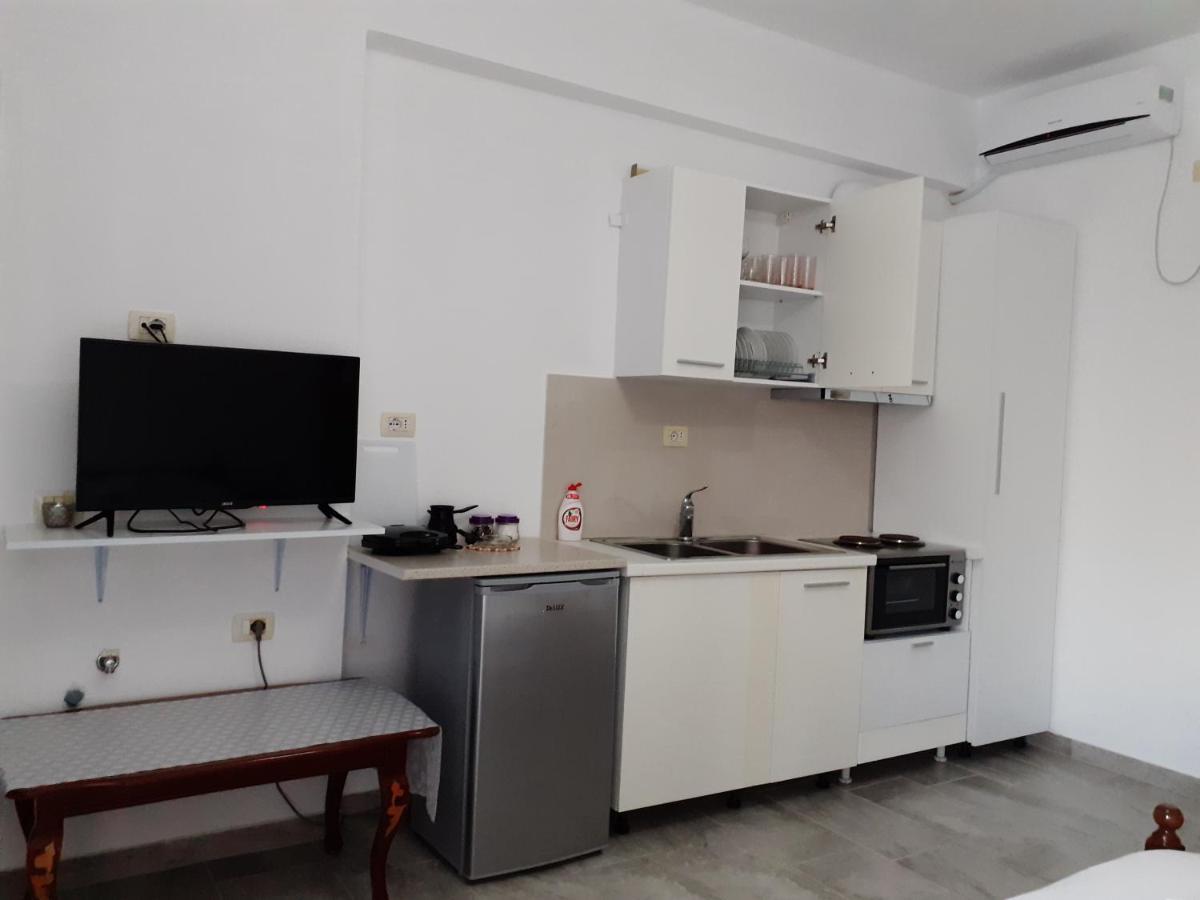 Luigi S Fairyview Apartment Saranda Dış mekan fotoğraf