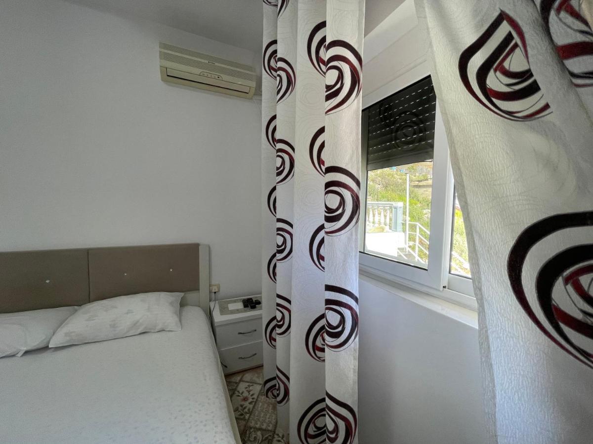 Luigi S Fairyview Apartment Saranda Dış mekan fotoğraf